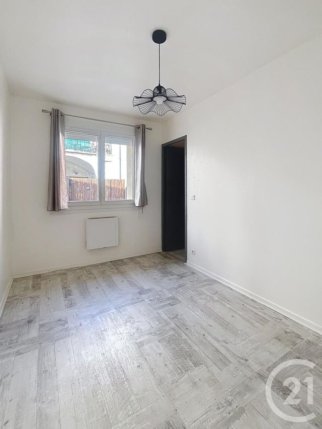 maison - CHATELGUYON - 63