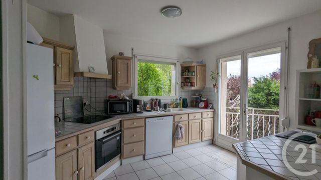 maison à louer - 6 pièces - 152.43 m2 - CHAMALIERES - 63 - AUVERGNE - Century 21 Agence Girard