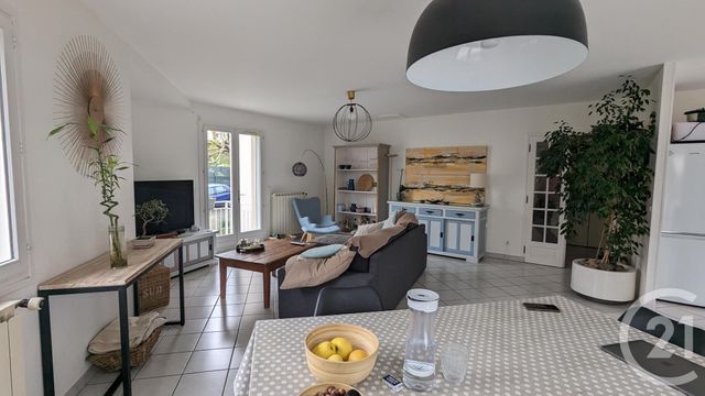 maison à louer - 6 pièces - 152.43 m2 - CHAMALIERES - 63 - AUVERGNE - Century 21 Agence Girard