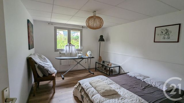 maison à louer - 6 pièces - 152.43 m2 - CHAMALIERES - 63 - AUVERGNE - Century 21 Agence Girard