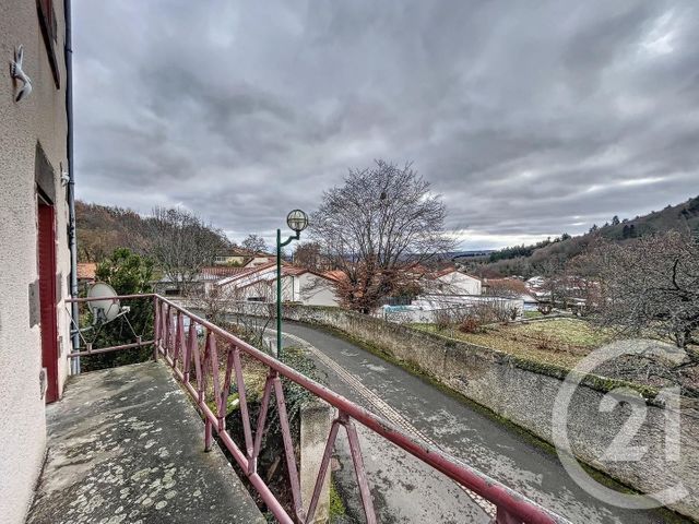 Appartement F2 à louer - 3 pièces - 63.73 m2 - ENVAL - 63 - AUVERGNE - Century 21 Agence Girard