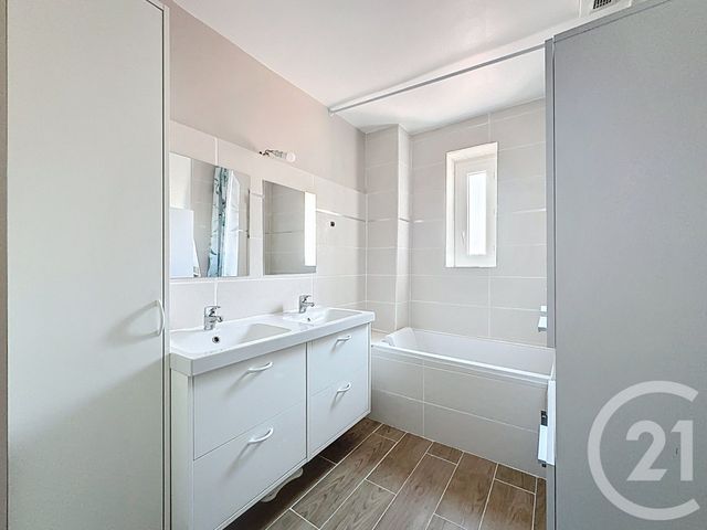 maison à vendre - 5 pièces - 105.5 m2 - RIOM - 63 - AUVERGNE - Century 21 Agence Girard