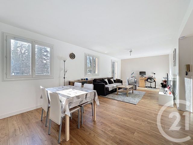 maison à vendre - 5 pièces - 105.5 m2 - RIOM - 63 - AUVERGNE - Century 21 Agence Girard