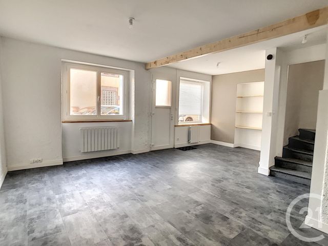 Appartement F4 à louer - 4 pièces - 96.46 m2 - ENNEZAT - 63 - AUVERGNE - Century 21 Agence Girard