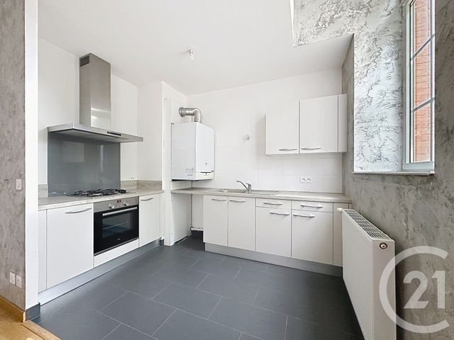 Appartement F3 à vendre - 3 pièces - 67.84 m2 - RIOM - 63 - AUVERGNE - Century 21 Agence Girard