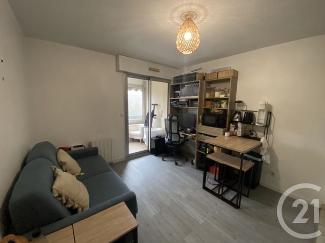 Appartement Studio à vendre - 1 pièce - 20.66 m2 - CHATEL GUYON - 63 - AUVERGNE - Century 21 Agence Girard