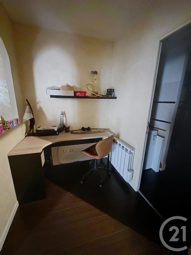 Appartement F3 à vendre - 3 pièces - 67.52 m2 - RIOM - 63 - AUVERGNE - Century 21 Agence Girard