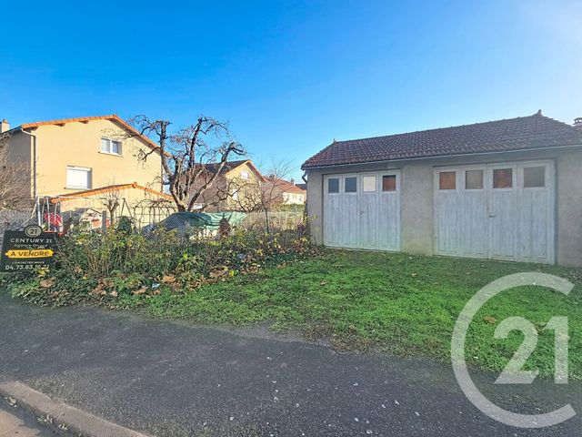 terrain à vendre - 800.0 m2 - RIOM - 63 - AUVERGNE - Century 21 Agence Girard