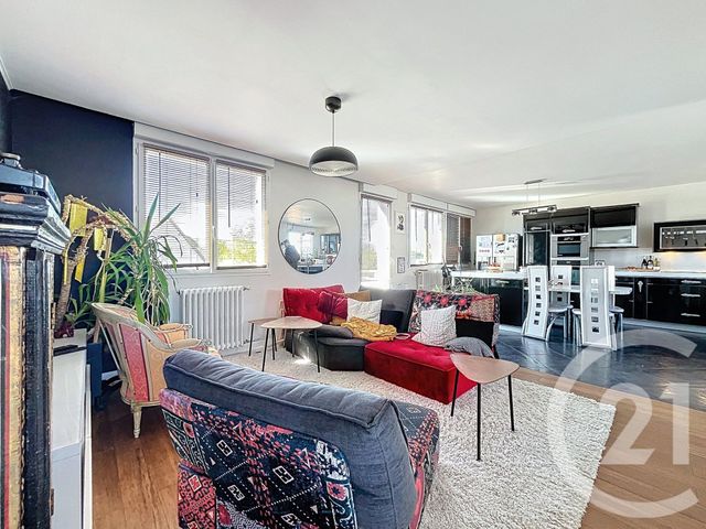 maison à vendre - 5 pièces - 105.0 m2 - MOZAC - 63 - AUVERGNE - Century 21 Agence Girard