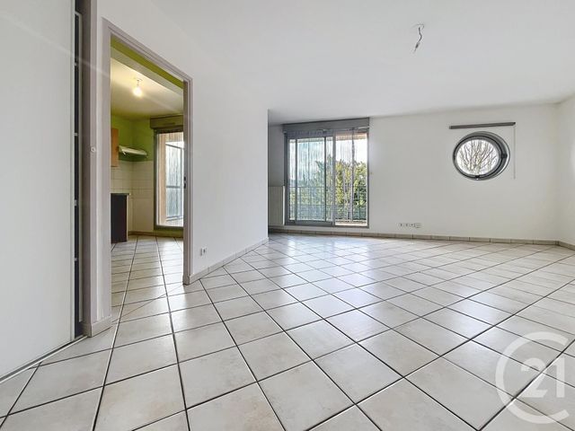 Appartement F4 à vendre - 4 pièces - 91.0 m2 - RIOM - 63 - AUVERGNE - Century 21 Agence Girard