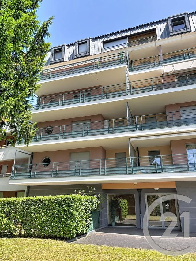 Appartement F4 à vendre - 4 pièces - 91.0 m2 - RIOM - 63 - AUVERGNE - Century 21 Agence Girard