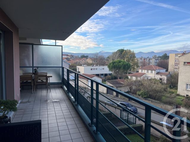 Appartement à vendre - 4 pièces - 91.0 m2 - RIOM - 63 - AUVERGNE - Century 21 Agence Girard