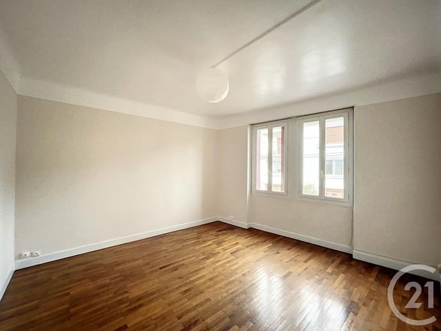 Appartement F3 à louer - 3 pièces - 66.35 m2 - CLERMONT FERRAND - 63 - AUVERGNE - Century 21 Agence Girard