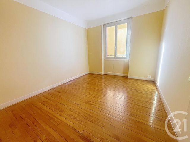 Appartement F3 à louer - 3 pièces - 66.35 m2 - CLERMONT FERRAND - 63 - AUVERGNE - Century 21 Agence Girard