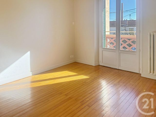 Appartement F3 à louer - 3 pièces - 66.35 m2 - CLERMONT FERRAND - 63 - AUVERGNE - Century 21 Agence Girard