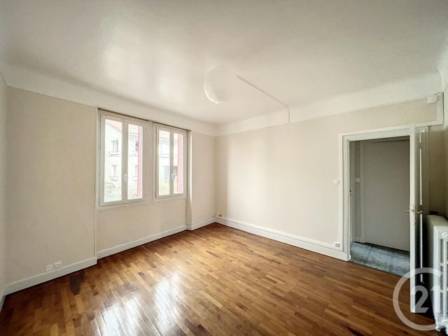 Appartement F3 à louer - 3 pièces - 66.35 m2 - CLERMONT FERRAND - 63 - AUVERGNE - Century 21 Agence Girard