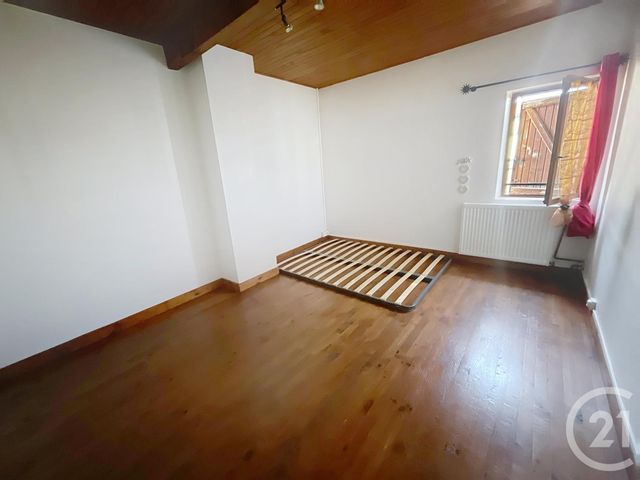 maison à louer - 3 pièces - 66.0 m2 - RIOM - 63 - AUVERGNE - Century 21 Agence Girard