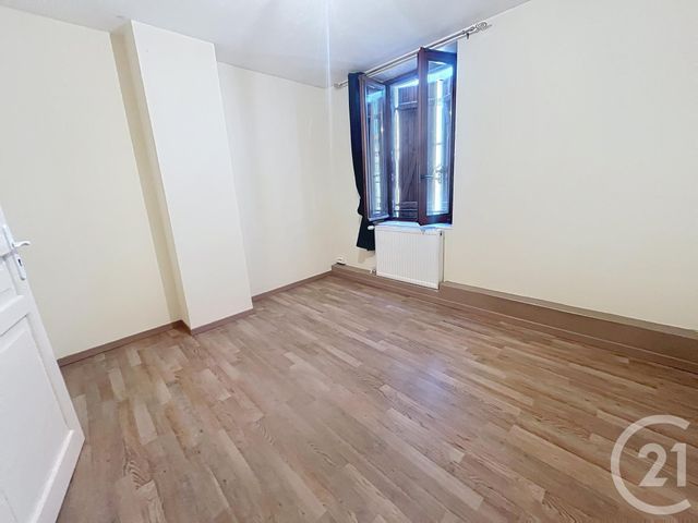 maison à louer - 3 pièces - 66.0 m2 - RIOM - 63 - AUVERGNE - Century 21 Agence Girard