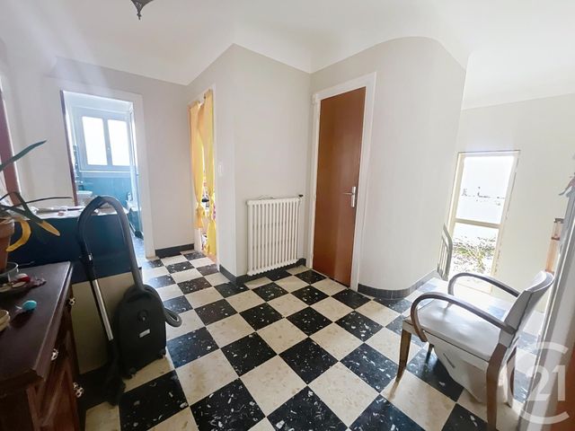 maison à vendre - 4 pièces - 119.0 m2 - VOLVIC - 63 - AUVERGNE - Century 21 Agence Girard