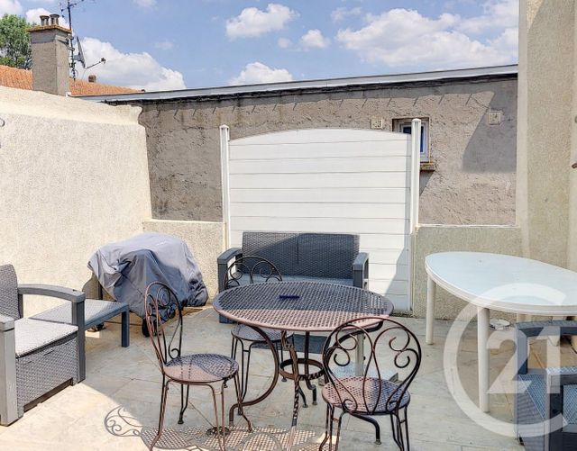 maison à vendre - 5 pièces - 155.0 m2 - MENETROL - 63 - AUVERGNE - Century 21 Agence Girard