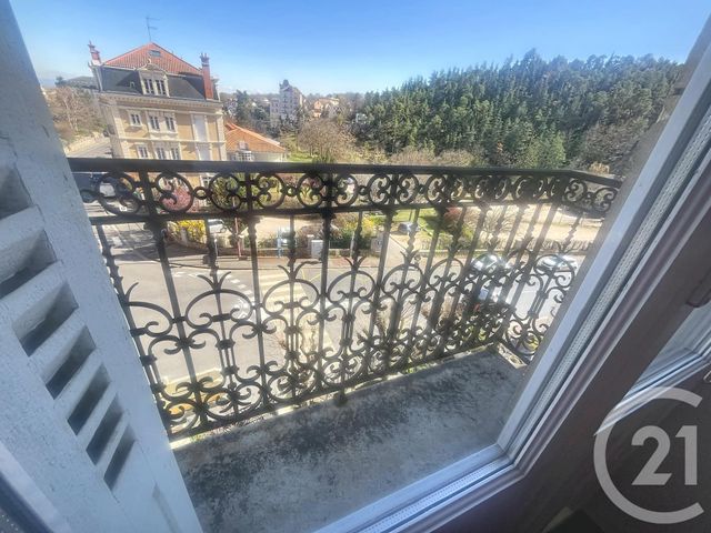 Appartement F1 à louer - 1 pièce - 42.45 m2 - CHATELGUYON - 63 - AUVERGNE - Century 21 Agence Girard