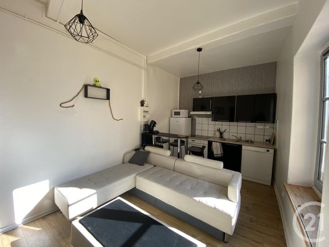Appartement F2 à louer - 2 pièces - 38.09 m2 - RIOM - 63 - AUVERGNE - Century 21 Agence Girard
