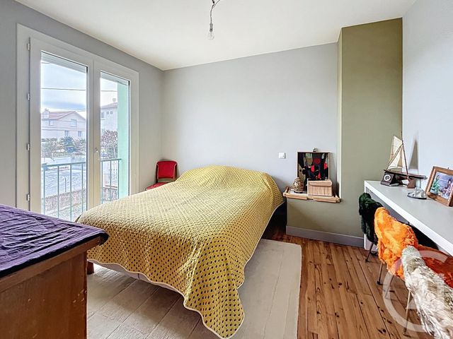 maison à vendre - 5 pièces - 75.93 m2 - RIOM - 63 - AUVERGNE - Century 21 Agence Girard