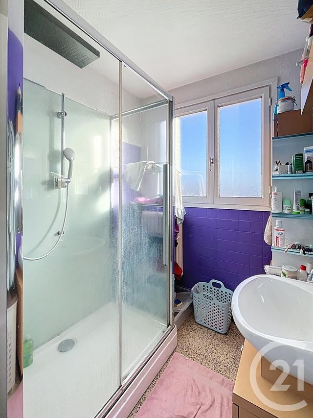 maison à vendre - 6 pièces - 98.65 m2 - RIOM - 63 - AUVERGNE - Century 21 Agence Girard