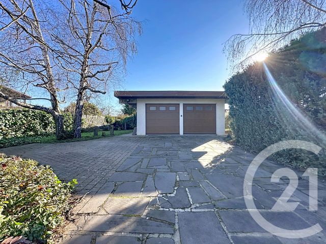 maison à vendre - 7 pièces - 130.0 m2 - RIOM - 63 - AUVERGNE - Century 21 Agence Girard