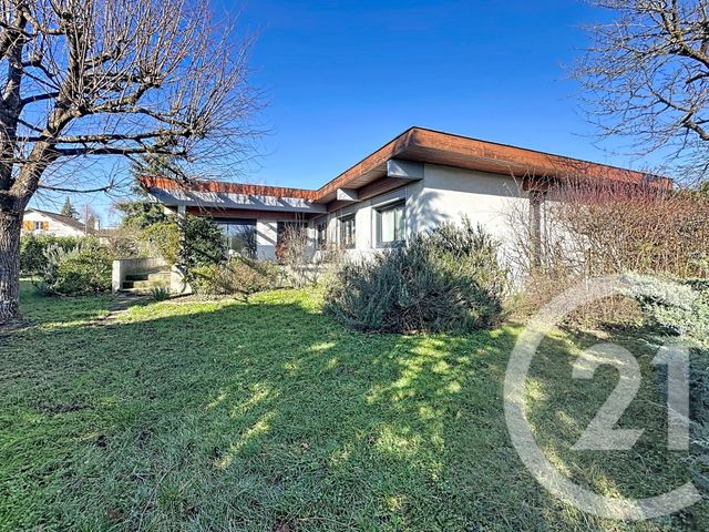 maison à vendre - 7 pièces - 130.0 m2 - RIOM - 63 - AUVERGNE - Century 21 Agence Girard