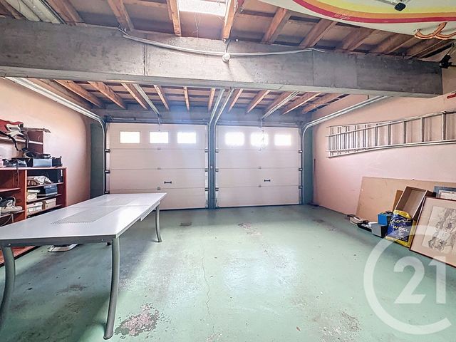 maison à vendre - 7 pièces - 130.0 m2 - RIOM - 63 - AUVERGNE - Century 21 Agence Girard