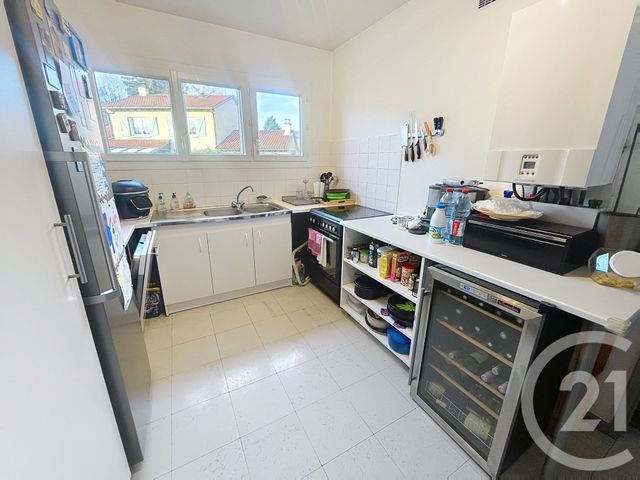 maison à louer - 4 pièces - 74.4 m2 - MOZAC - 63 - AUVERGNE - Century 21 Agence Girard