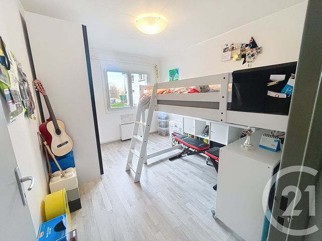 maison à louer - 4 pièces - 74.4 m2 - MOZAC - 63 - AUVERGNE - Century 21 Agence Girard