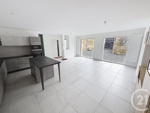 maison à louer - 4 pièces - 120.0 m2 - AIGUEPERSE - 63 - AUVERGNE - Century 21 Agence Girard