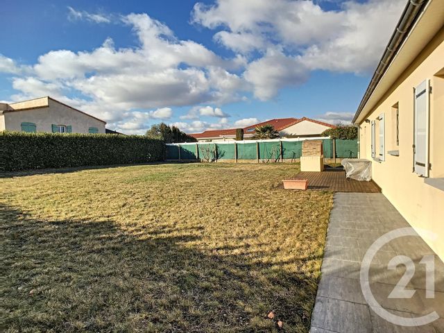 maison à louer - 5 pièces - 95.0 m2 - ST BONNET PRES RIOM - 63 - AUVERGNE - Century 21 Agence Girard