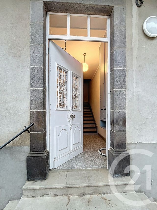 Appartement F3 à vendre - 3 pièces - 57.49 m2 - CEBAZAT - 63 - AUVERGNE - Century 21 Agence Girard