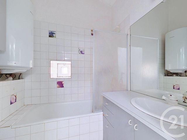 maison à vendre - 4 pièces - 83.5 m2 - MALAUZAT - 63 - AUVERGNE - Century 21 Agence Girard