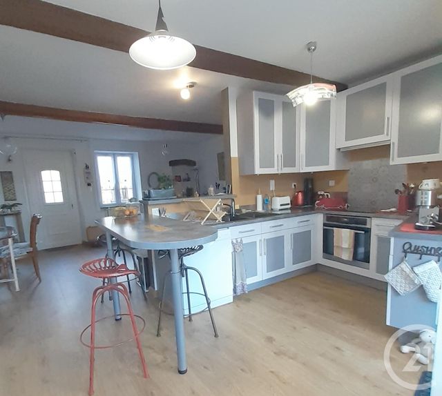 maison à vendre - 9 pièces - 167.99 m2 - VOLVIC - 63 - AUVERGNE - Century 21 Agence Girard