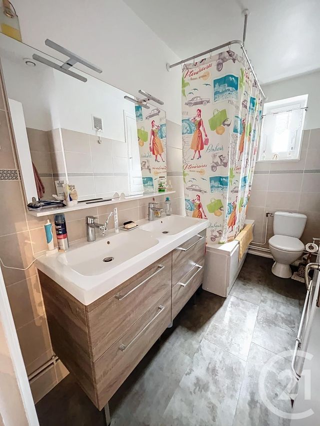 maison à vendre - 9 pièces - 167.99 m2 - VOLVIC - 63 - AUVERGNE - Century 21 Agence Girard