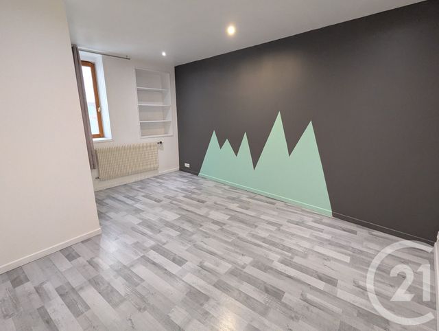 Appartement F3 à louer - 3 pièces - 83.4 m2 - CHATEL GUYON - 63 - AUVERGNE - Century 21 Agence Girard