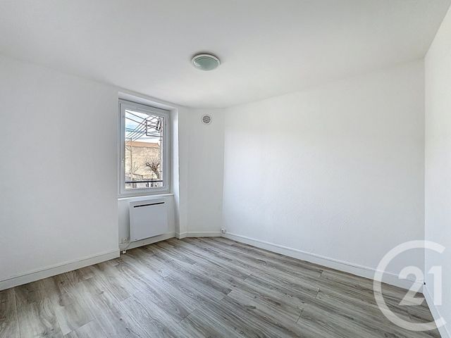 maison à vendre - 3 pièces - 58.59 m2 - ST BEAUZIRE - 63 - AUVERGNE - Century 21 Agence Girard