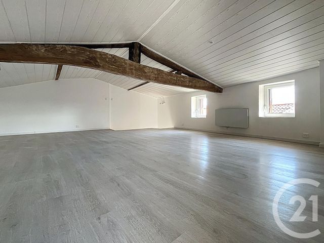 maison à vendre - 3 pièces - 58.59 m2 - ST BEAUZIRE - 63 - AUVERGNE - Century 21 Agence Girard