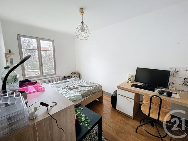 maison à vendre - 6 pièces - 97.6 m2 - RIOM - 63 - AUVERGNE - Century 21 Agence Girard