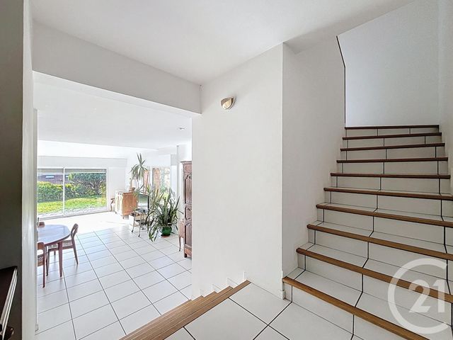 maison à vendre - 6 pièces - 132.1 m2 - CHATEL GUYON - 63 - AUVERGNE - Century 21 Agence Girard