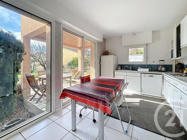 maison à vendre - 6 pièces - 132.1 m2 - CHATEL GUYON - 63 - AUVERGNE - Century 21 Agence Girard