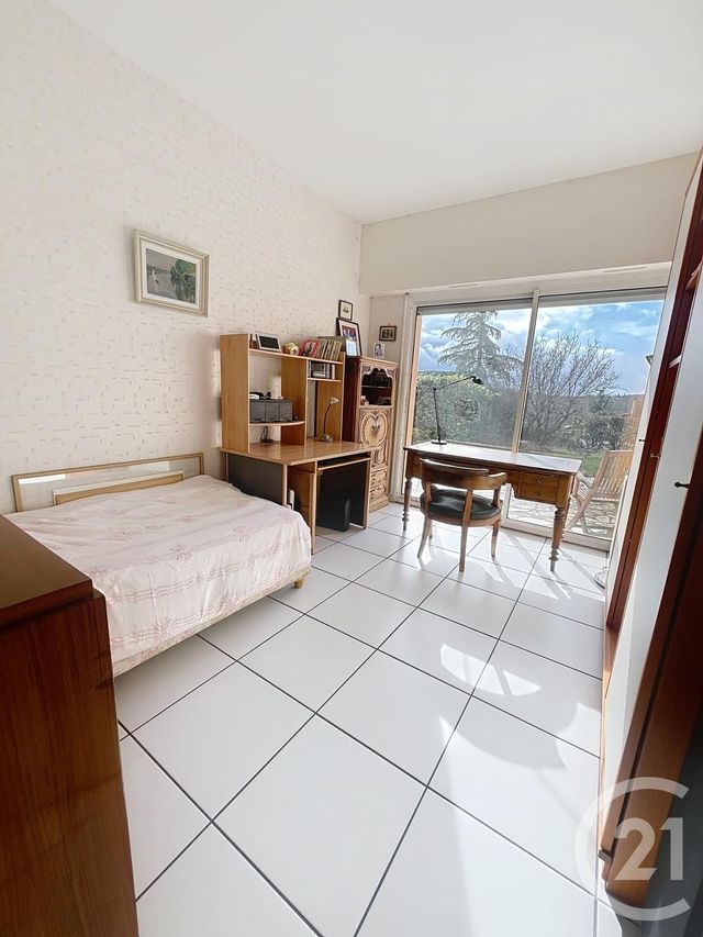 maison à vendre - 6 pièces - 132.1 m2 - CHATEL GUYON - 63 - AUVERGNE - Century 21 Agence Girard