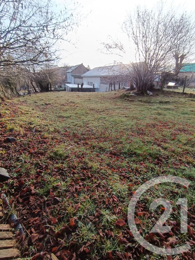 terrain à vendre - 490.0 m2 - CHARBONNIERES LES VARENNES - 63 - AUVERGNE - Century 21 Agence Girard