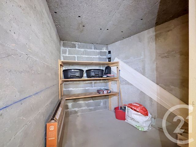 Appartement F2 à louer - 2 pièces - 28.7 m2 - CHATEL GUYON - 63 - AUVERGNE - Century 21 Agence Girard