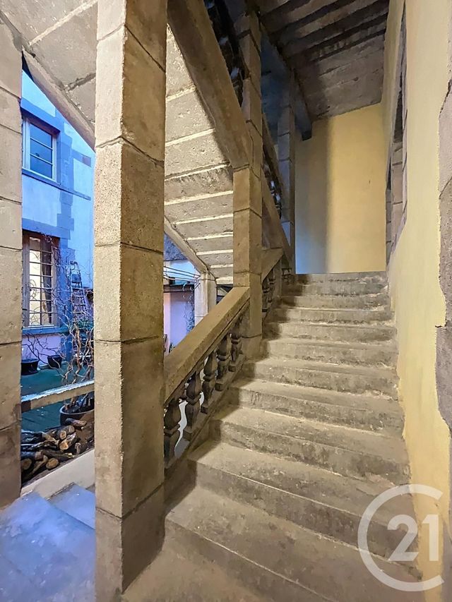 Appartement F2 à vendre - 2 pièces - 56.57 m2 - RIOM - 63 - AUVERGNE - Century 21 Agence Girard