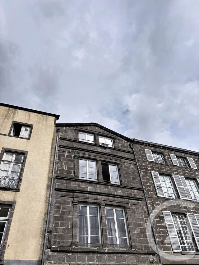 Appartement F2 à vendre - 2 pièces - 47.24 m2 - RIOM - 63 - AUVERGNE - Century 21 Agence Girard